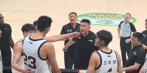 亚博-提出交易申请！媒体人：那次纷争可能让徐昕和杜锋很难再继续合作